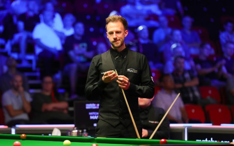 态出现在球 态出现在球