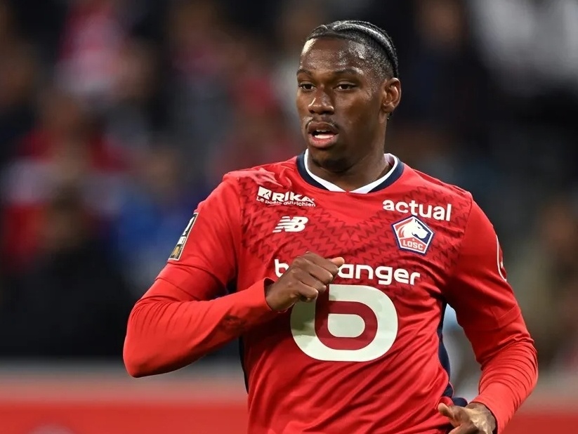 他都展现出 他都展现出